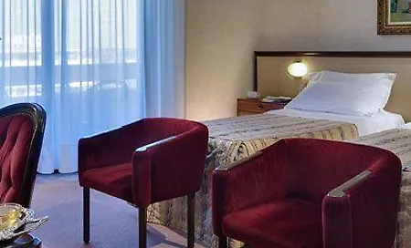Отель Fabilia Terme Augustus 4*